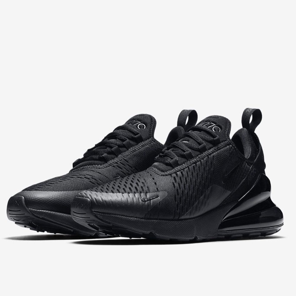 Nike Women’s VaporMax 270